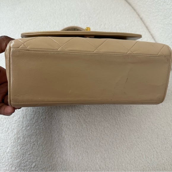 Vintage Chanel coco handle - Picture 7 of 16